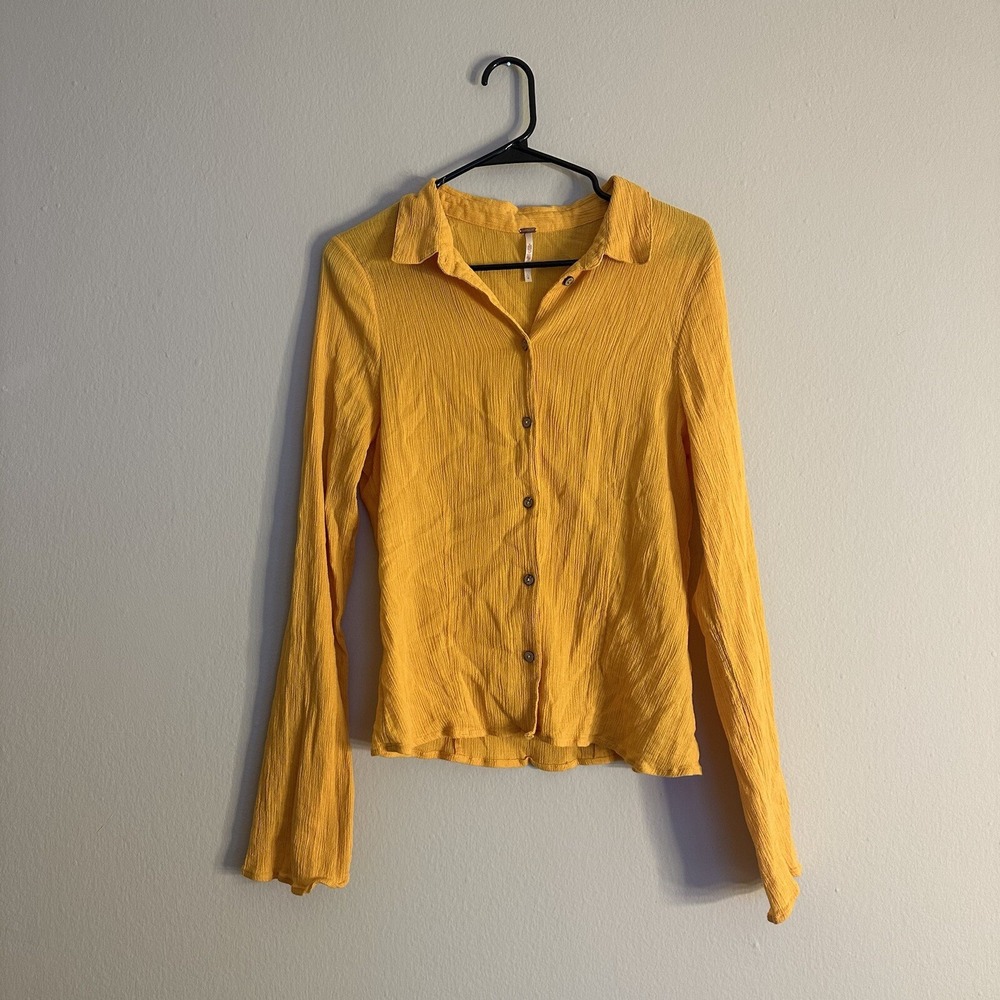 Free people button up top women's size large See‎ Pics For Sizing